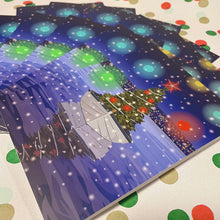 Load image into Gallery viewer, Set of 10 folding 5x7 cards. Comes with a white envelopes.
